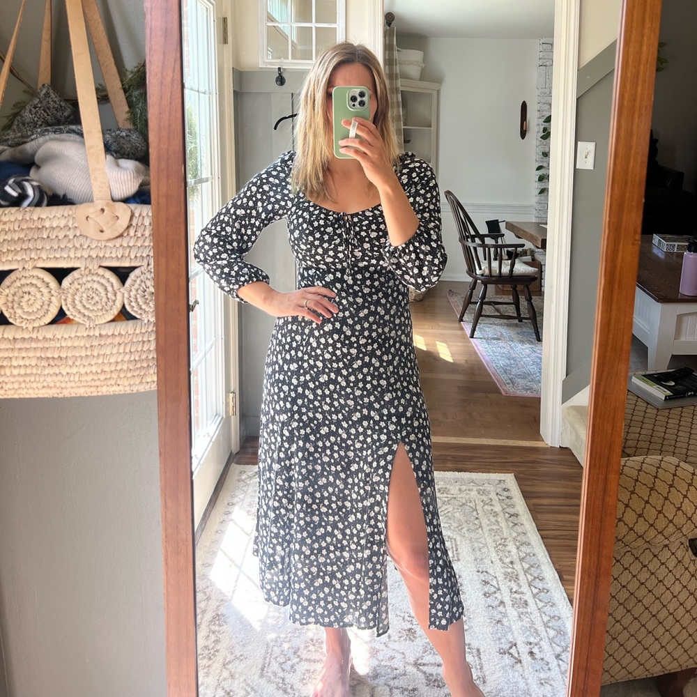 Carly Jean Los Angeles Black and White Midi Dress